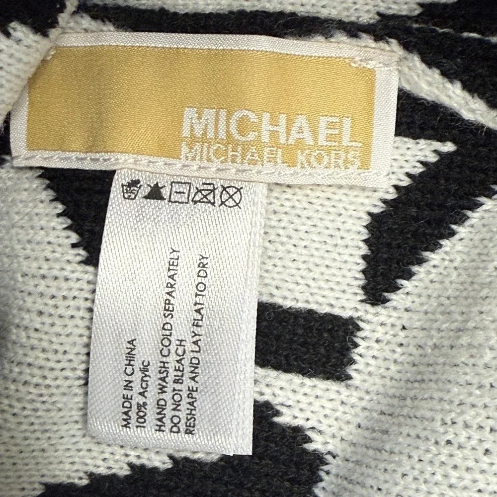Michael Kors MK‎ Logo Scarf and Hat Set Black White Acrylic Winter Warm